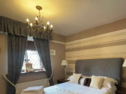 The Leather Bottle Hotels in Gravesend