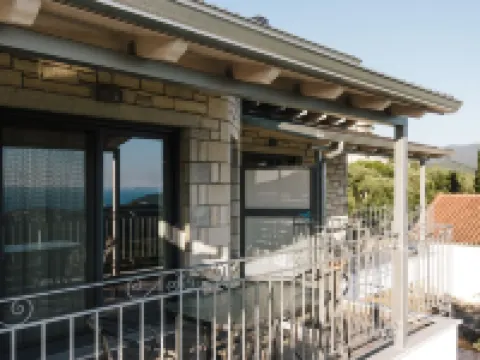 Villa "Mons & Mare" Hotels in Perdika