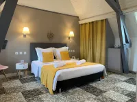 Le Manoir de Pierre Levée, the Originals Collection - Boutique