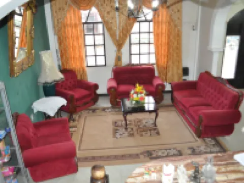 オスタル ラ マヒア デ ウユニ ウユニのホテル