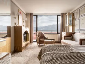 巴赫萊達卡斯普人酒店