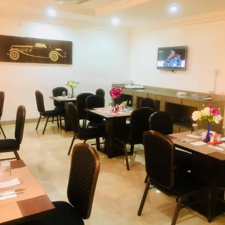 El-Hassani Hotel