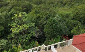 Retreat Guesthouse Luxury Suites