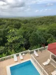 Retreat Guesthouse Luxury Suites - piscina