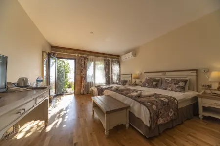 Assos Sunaba Kasri Hotel Отели рядом с достопримечательностью «Behramkale»