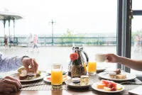 Fairmont Le Chateau Frontenac - breakfast