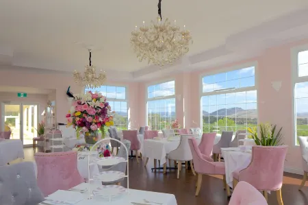 Riversdale Estate Cottages Отели рядом с достопримечательностью «The Peter Rabbit Garden»