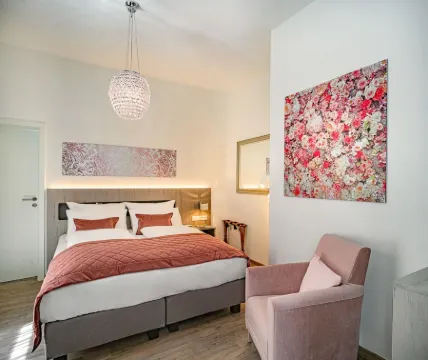 巴登巴登玫瑰精品酒店