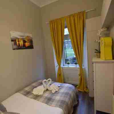 Slateford House Apartment Ground Floor Main Door Rooms