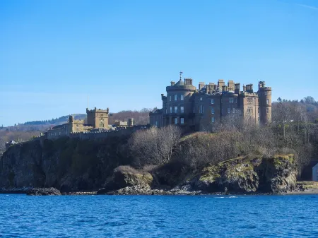 Woodland Bay Hotel Отели в г. Герван