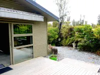 法蘭士·約瑟夫樹頂度假屋 西岸區野生動物中心附近的飯店