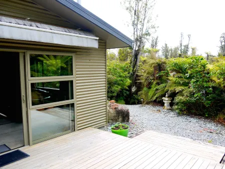 Franz Josef Treetops Отели рядом с достопримечательностью «West Coast Wildlife Centre»