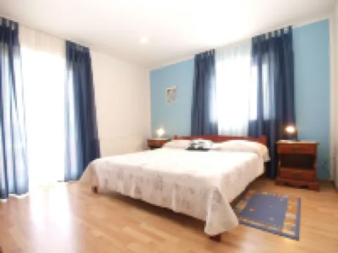 Apartments Dragica 1251