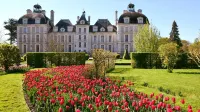 Logis Hôtel Restaurant le Monarque Hotels near BLOIS CENTRE RAILWAY STATION
