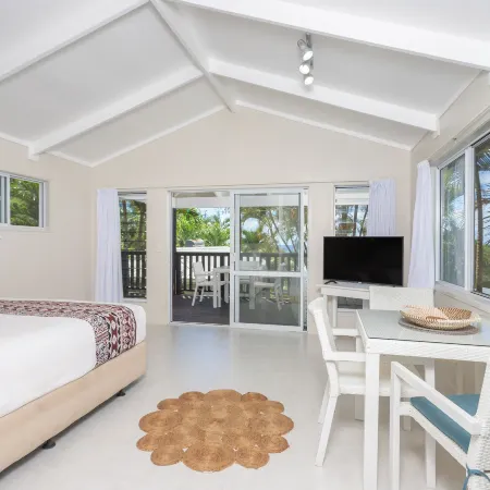 Muri Lagoon View Bungalows - Hillside Bungalow