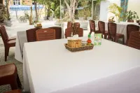 Hoa Binh Hotel Hotels in Đồng Mỹ