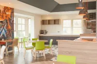 Holiday Inn DARLINGTON - NORTH A1M, JCT.59 by IHG - breakfast