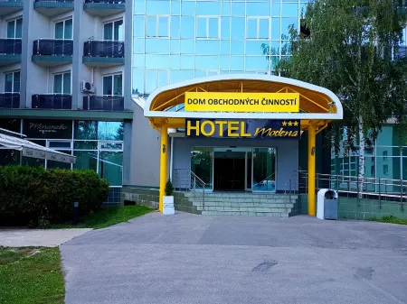 Hotel Modena Отели в г. Братислава II