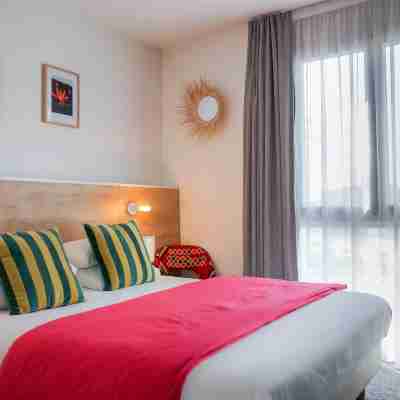 Le Collonges Rooms