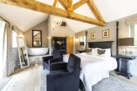 Eagle Mill Luxury Rooms Hotel a The Stukeleys