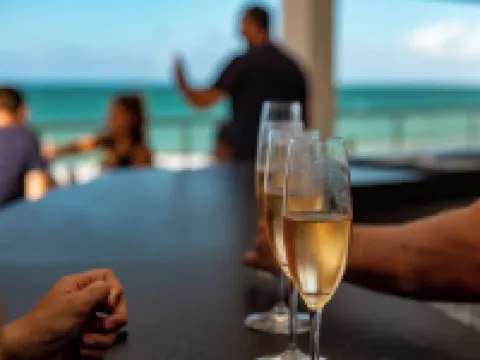 ザ トリスト ビーチフロント ホテル コンダドのホテル