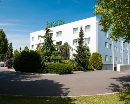 Hotel Partner Hotels near Bielany