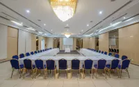 Sun Hall Hotel - 4-Star