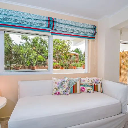Stamatakis Boutique Studios