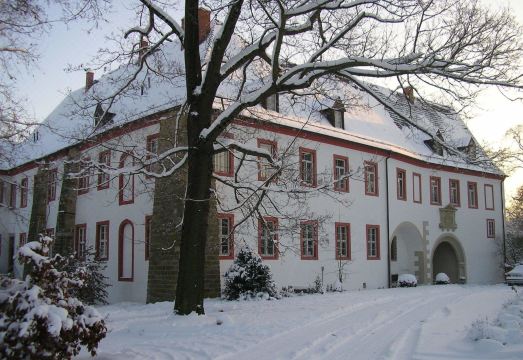 2. 슐로스 트리에슈..