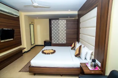 Hotel Simran Hoteles cerca de Nandan Van Nature Center