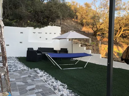 Fonte da Telha Cliff House