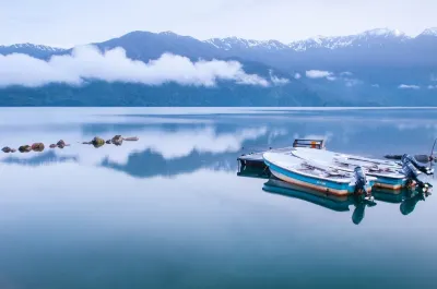 Yelcho Hotel en la Patagonia Hotels in 