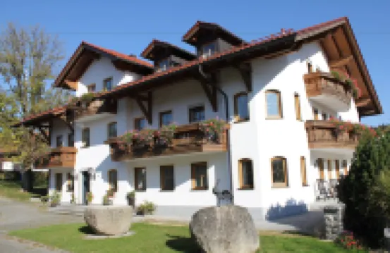 란트호텔 운트 가스트호프 슈말호퍼  호텔