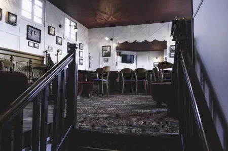 Hôtel les Coutainvillaises Отели в г. Грато