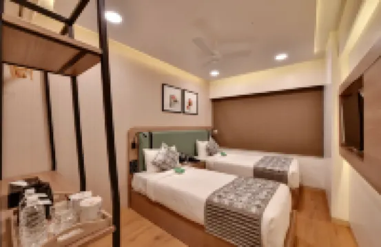 Click Hotel Andheri MIDC