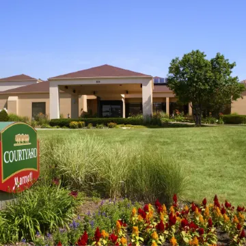 Courtyard Chicago Deerfield