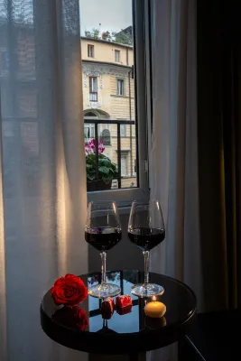 Tula Inn Hôtels à proximité de : Église San Carlo ai Catinari