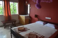 Hotel Paradiso - 2-Star