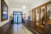 Suites 124 Hotels in Forest
