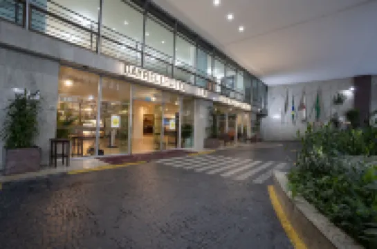 Dayrell Hotel e Centro de Convenções Отели в г. 