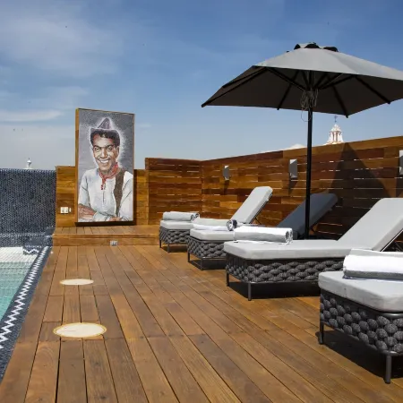 L Hotel Perla Boutique
