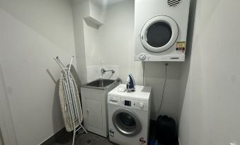 Southwest Liverpool Area 3 Beds & Parking Nwf003 - Housity