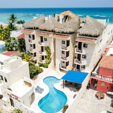 Aquatech Villas DeRosa Resort