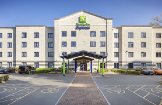 Holiday Inn Express POOLE by IHG