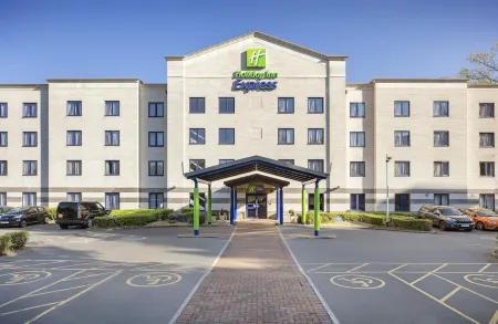 Holiday Inn Express Poole Отели в г. Литчетт Минстер энд Аптон