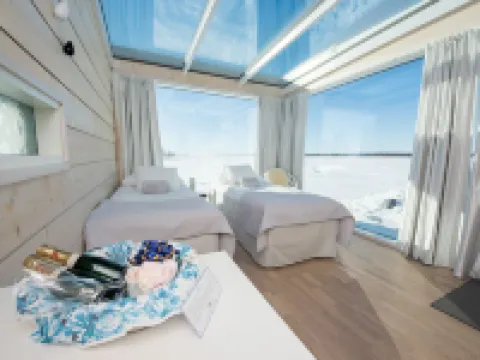 Seaside Glass Villas Hotels in Kemi