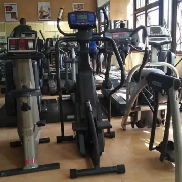 Racecourse Inn Hotel