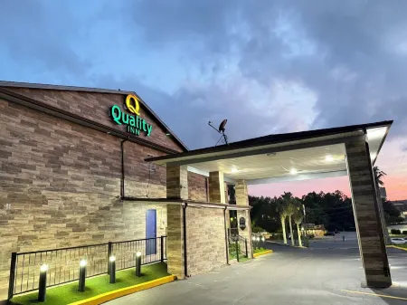 Quality Inn Crestview I-10 Eglin AFB Area