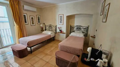 Vittoria Guest House Salerno Hotel di 