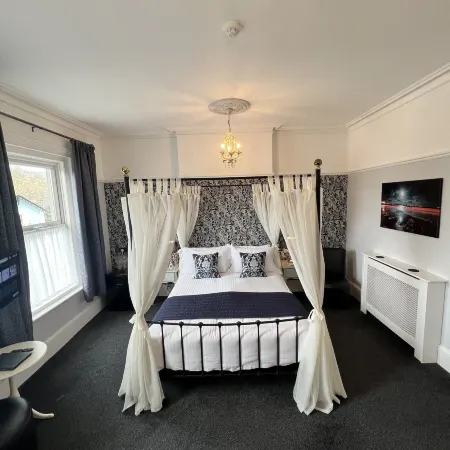Birkdale Guest House